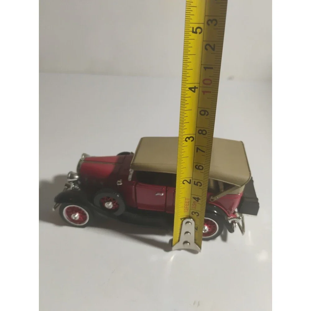 1932 CHEVY CONFEDERATE SERIES NATIONAL MOTOR MUSEUM 1:32 OPENING DOORS &  HOOD